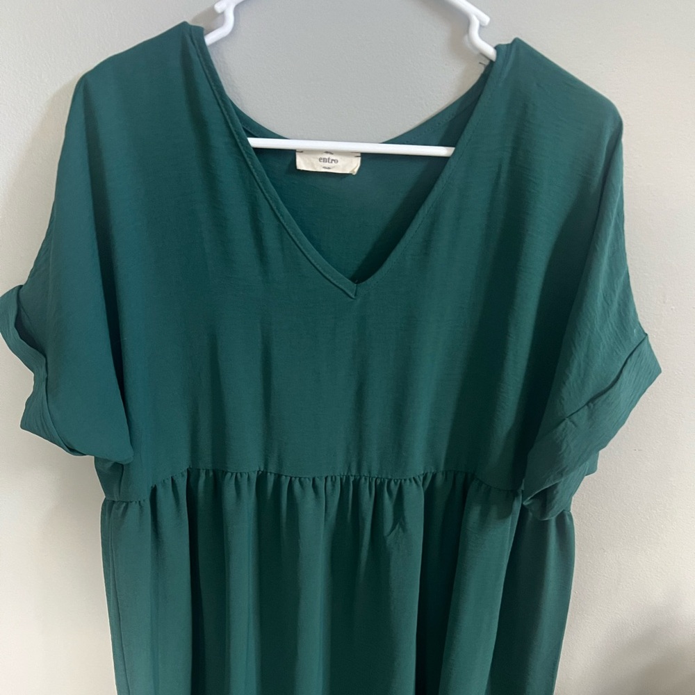 Brand new Entro dress 👗 🎉